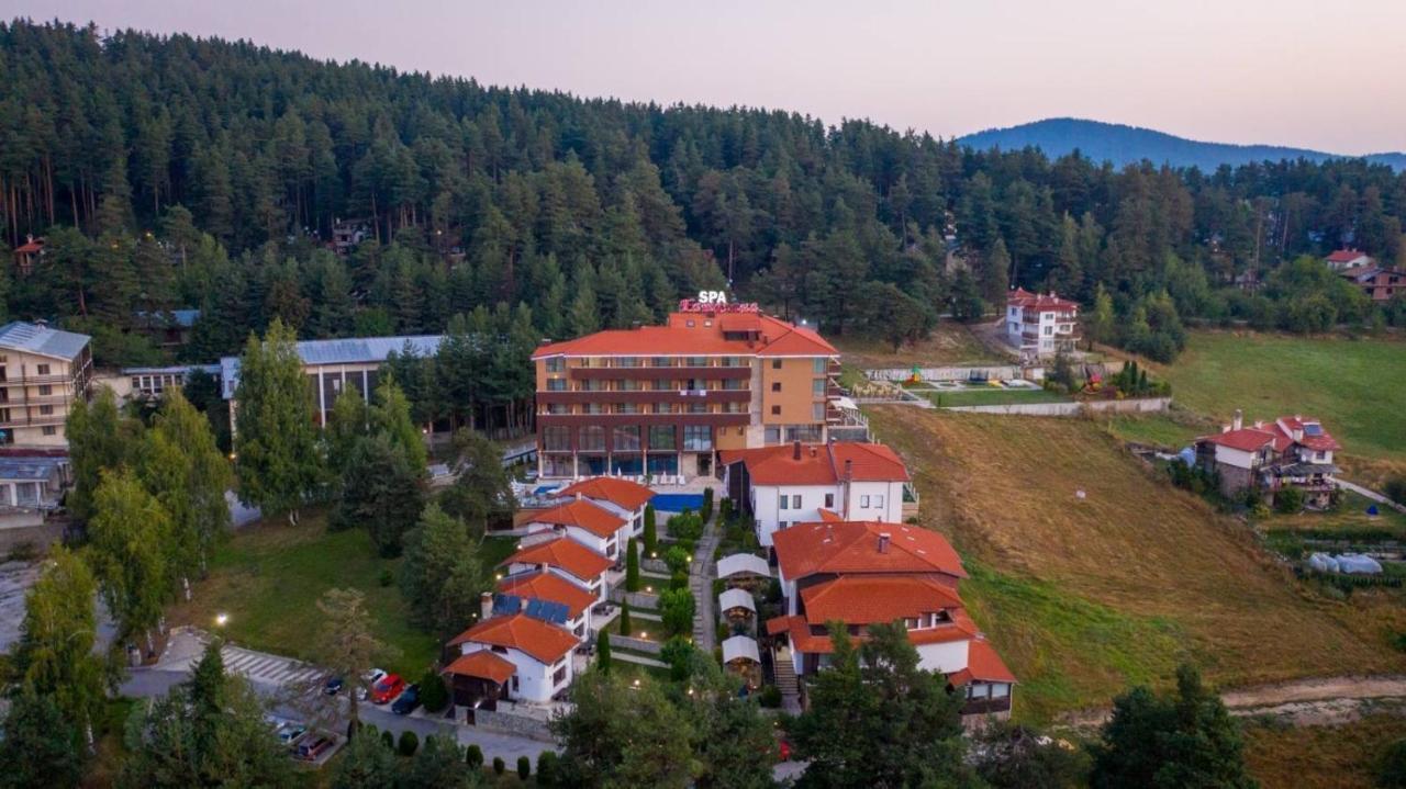 Complex Katalina Tsigov Chark Exterior foto